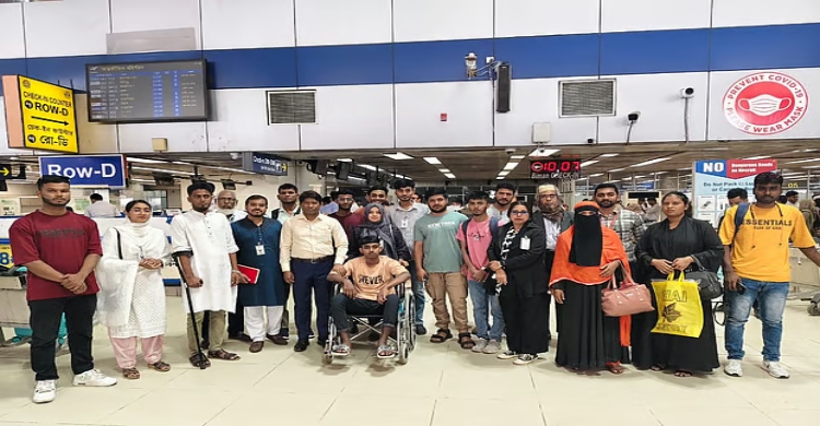 চিকিৎসার জন্য থাইল্যান্ডে পাঠানো হলো জুলাই অভ্যুত্থানে আহত আরও ৭ জনকে