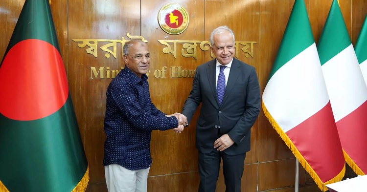 বাংলাদেশ থেকে বৈধ পথে আরও কর্মী নিতে আগ্রহী ইতালি