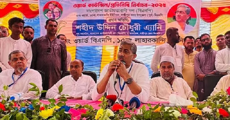 উপদেষ্টাকে বোতল ছুড়ে মারা ষড়যন্ত্রের অংশ: এ্যানি