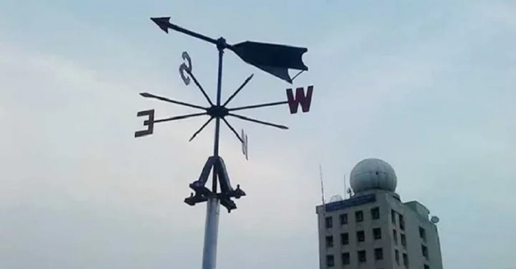 পাঁচ অঞ্চলে ঝড়ের শঙ্কা, নদীবন্দরে সতর্কতা