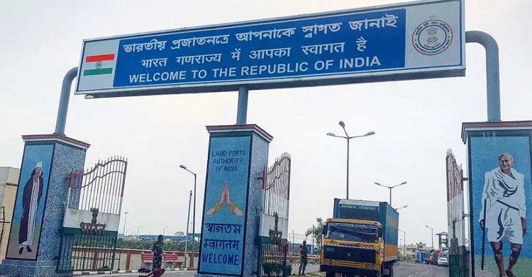 দুই সমুদ্রবন্দর দিয়ে বাংলাদেশি তৈরি পোশাক আমদানিতে নিষেধাজ্ঞা দিল ভারত