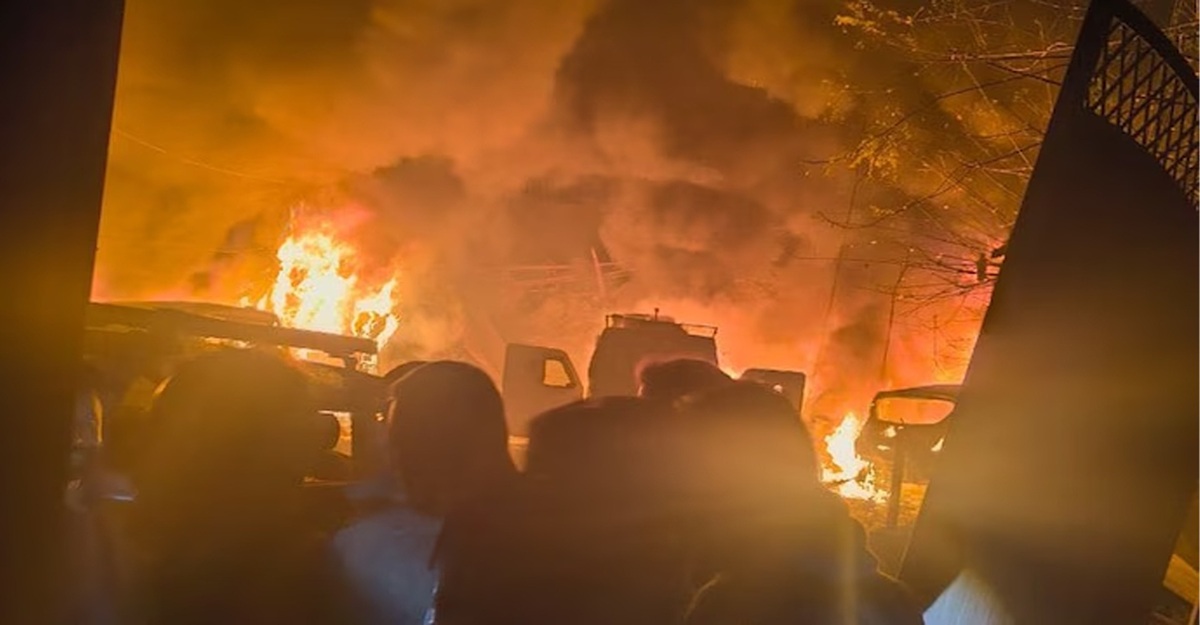 জম্মু কাশ্মিরে থানায় বিস্ফোরণ, নিহত ৯