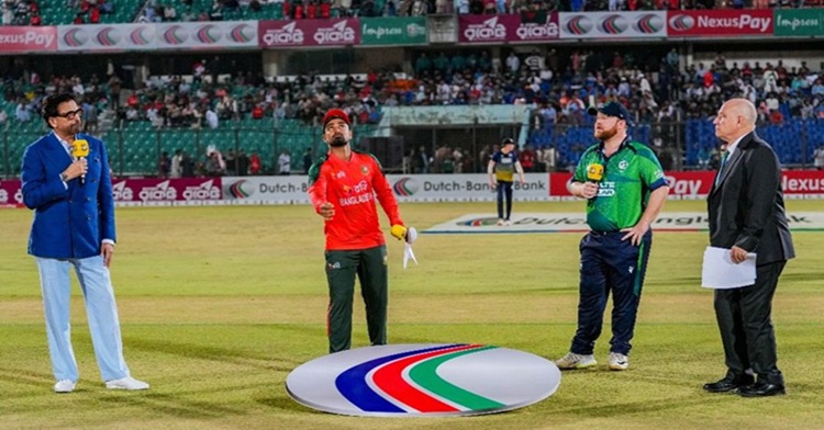 তিন পরিবর্তন নিয়ে বোলিংয়ে বাংলাদেশ