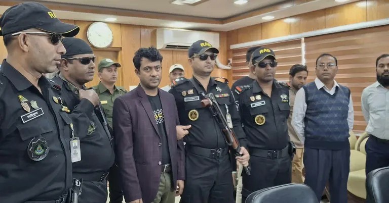 আনসার ভিডিপি ব্যাংকের ৯ কোটি টাকা আত্মসাৎ, ব্যবস্থাপক গ্রেপ্তার