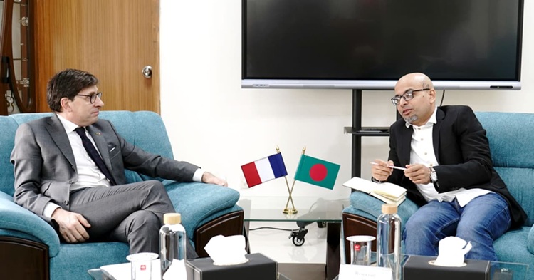 ফ্যাক্ট চেকিং প্রশিক্ষণে ফ্রান্সের সহায়তা চাইলেন ফয়েজ তৈয়্যব