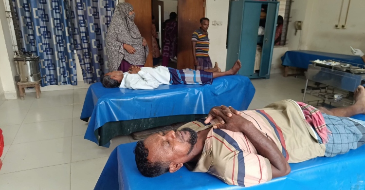 বিএনপি দুই পক্ষের সংঘর্ষে আহত ১০