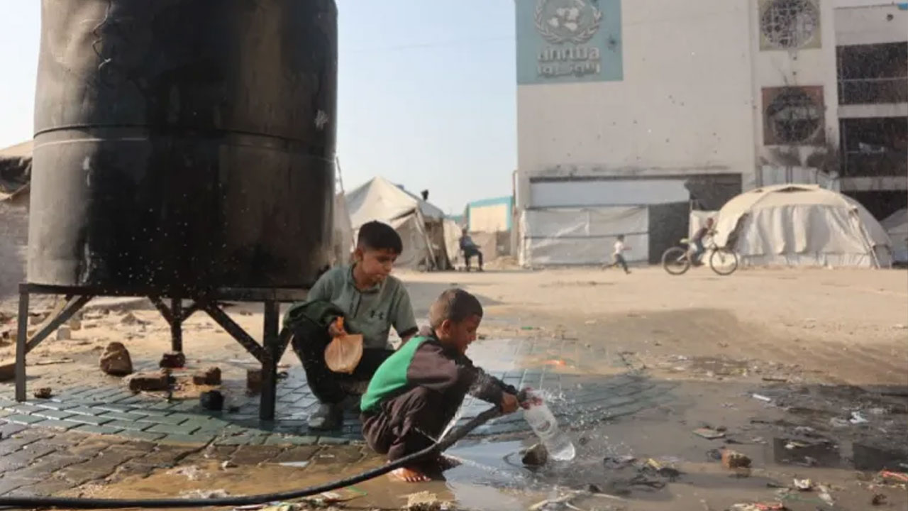 গাজাবাসীর স্বাস্থ্যঝুঁকি নিয়ে সতর্কবার্তা