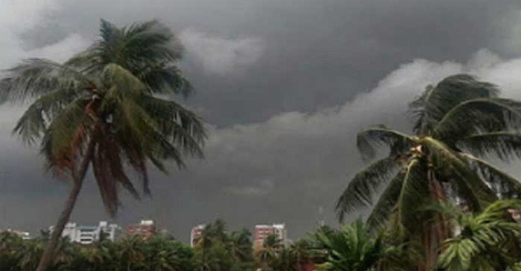 কেন ঢাকার আকাশ আজ মেঘাচ্ছন্ন