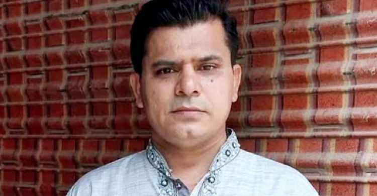 যুবলীগ নেতাকে পুলিশের হাত থেকে ছিনিয়ে নিয়েছেন  স্বজন ও সমর্থকরা