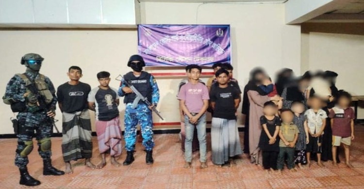 টেকনাফে মানব পাচারের শিকার নারী ও শিশুসহ ২৫ জনকে উদ্ধার