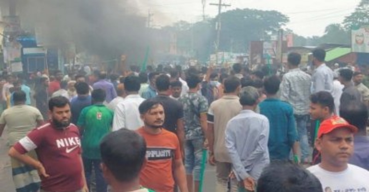 মনোনয়ন না পাওয়ায় সড়ক অবরোধ করলো বিএনপির কর্মী-সমর্থকরা