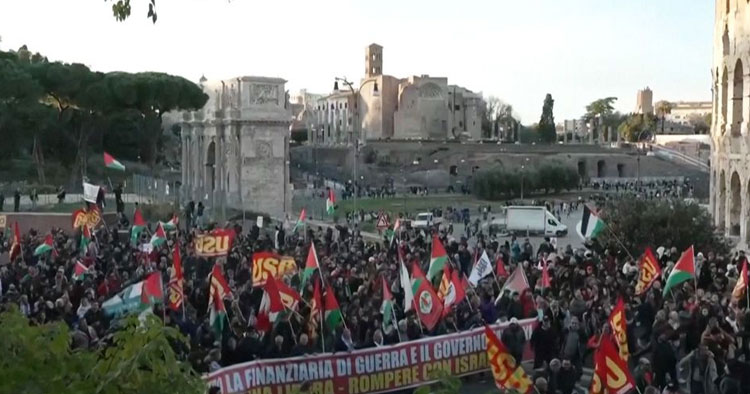 ইসরায়েলের বিচার দাবিতে উত্তাল ইউরোপ