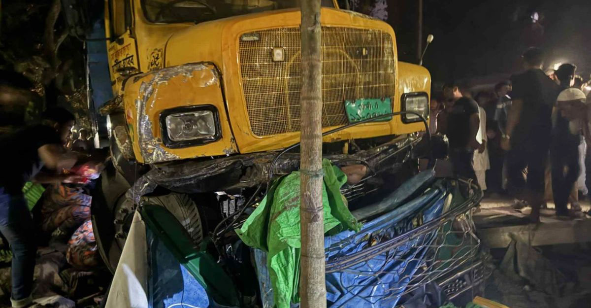 কুমিল্লায় ত্রিমুখী সংঘর্ষে নিহত ৩