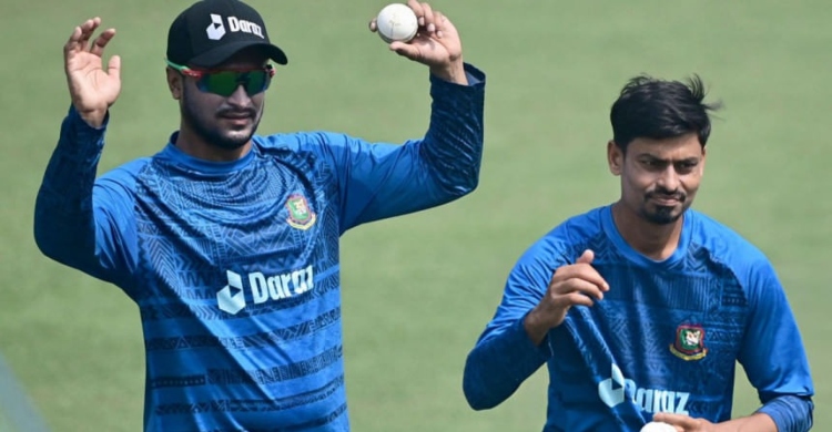 সাকিবকে হঠিয়ে রেকর্ডবুকে তাইজুল