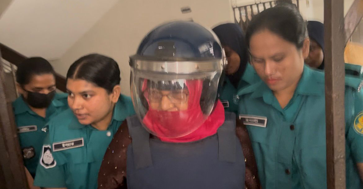 ‘জয়বাংলা’ স্লোগান দেওয়া সেই নারীর জামিন নামঞ্জুর