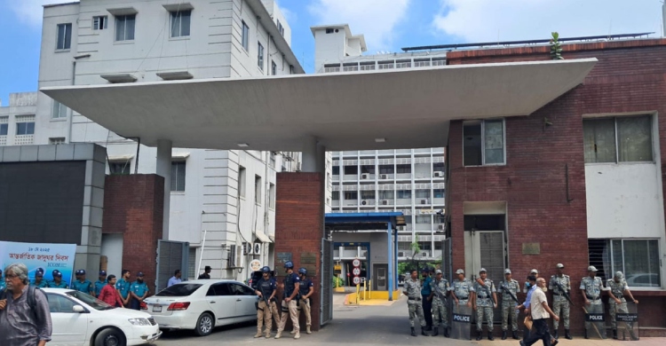 সচিবালয়ে প্রবেশ পাস দিতে সর্তক থাকতে স্বরাষ্ট্র মন্ত্রণালয়ের চিঠি 