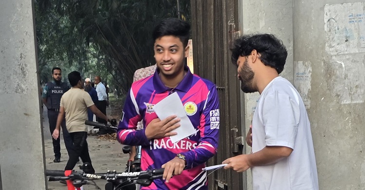 ‘ভোট ভিক্ষা করেই সংসদে হাজির হব’