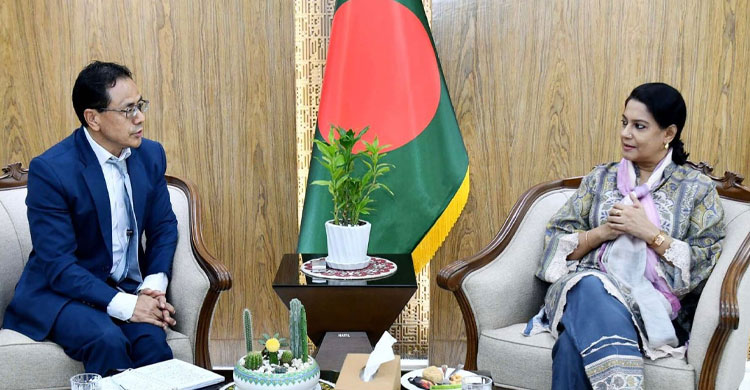 পরিবেশ সংকট মোকাবিলায় আঞ্চলিক ঐক্যের আহ্বান উপদেষ্টার