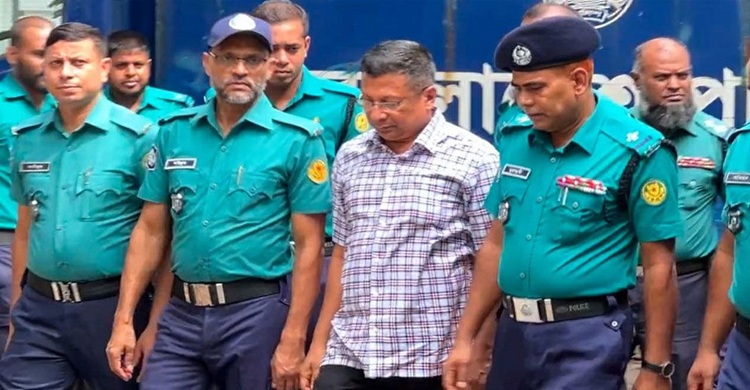 আদালতে হাজির রাজস্বাক্ষী আবদুল্লাহ আল-মামুন