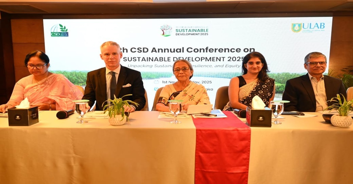 ‘খামারী নারীদের অবদান নীতি-নির্ধারণী পর্যায়ে যথাযথ গুরুত্ব পাচ্ছে না’- মৎস্য উপদেষ্টা