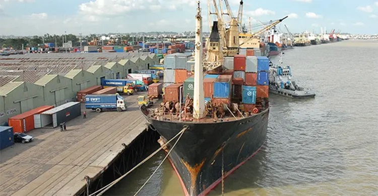 অক্টোবরে রপ্তানি আয় কমেছে ৭.৪৩ শতাংশ