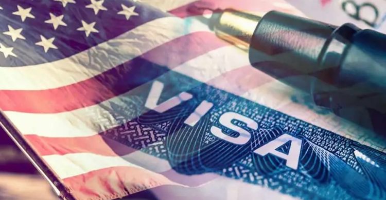 আফগানদের আর ভিসা দেবে না যুক্তরাষ্ট্র