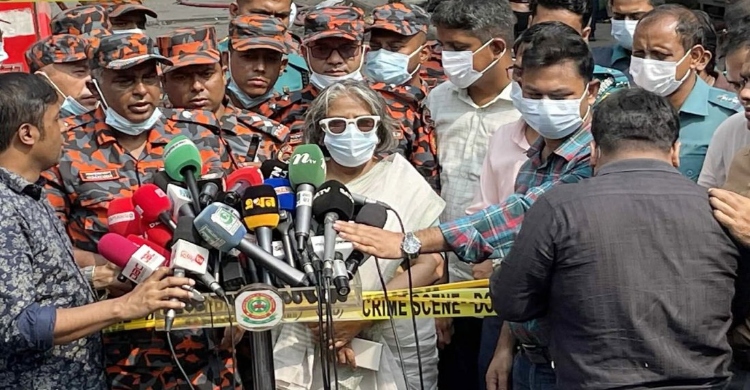 জনবহুল এলাকায় কেমিক্যাল গোডাউন না থাকার বিষয়ে স্ট্রং পলিসি থাকতে হবে: শারমিন মুরশিদ