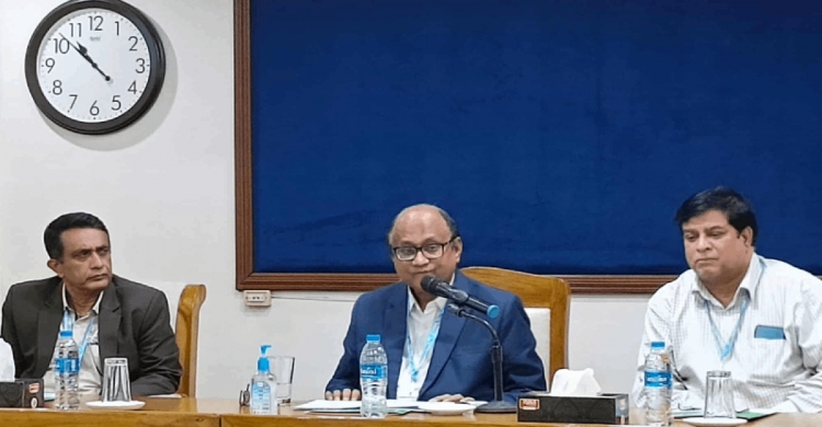 দুর্নীতিগ্রস্ত ব্যক্তিকে নির্বাচনে মনোনয়ন না দেওয়ার আহ্বান দুদক চেয়ারম্যানের