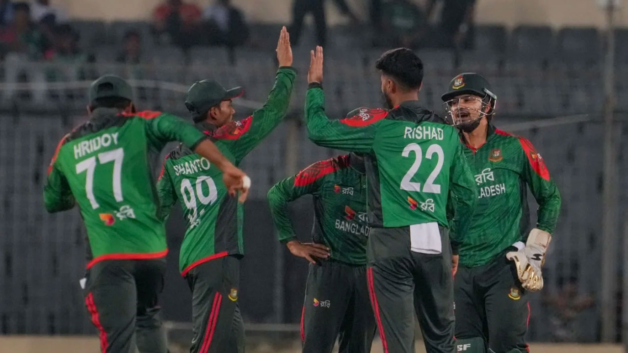 রিশাদের ঘূর্ণিতে বাংলাদেশের বড় জয়