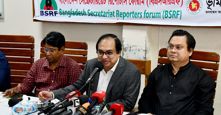 জেলা প্রশাসক কার্যালয়ে ভূমি সেবা কেন্দ্র চালু হবে: ভূমি সচিব