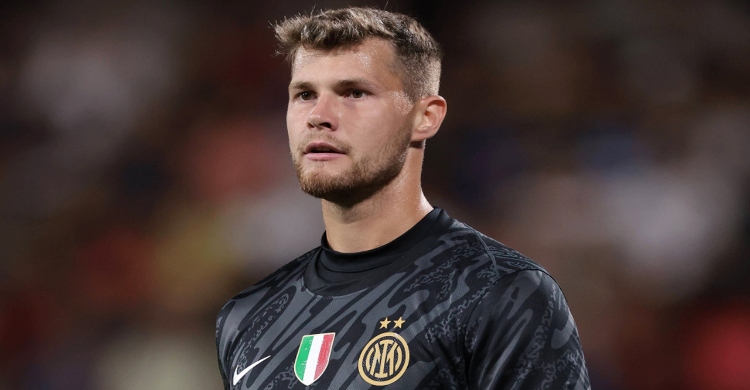 ইন্টার মিলানের গোলরক্ষক মার্টিনেজের গাড়ির ধাক্কায় প্রাণ গেল বৃদ্ধের