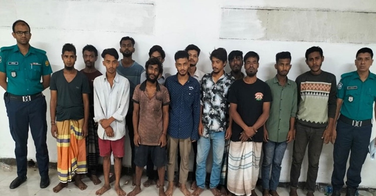মোহাম্মদপুরে বিশেষ অভিযানে গ্রেপ্তার ১৪