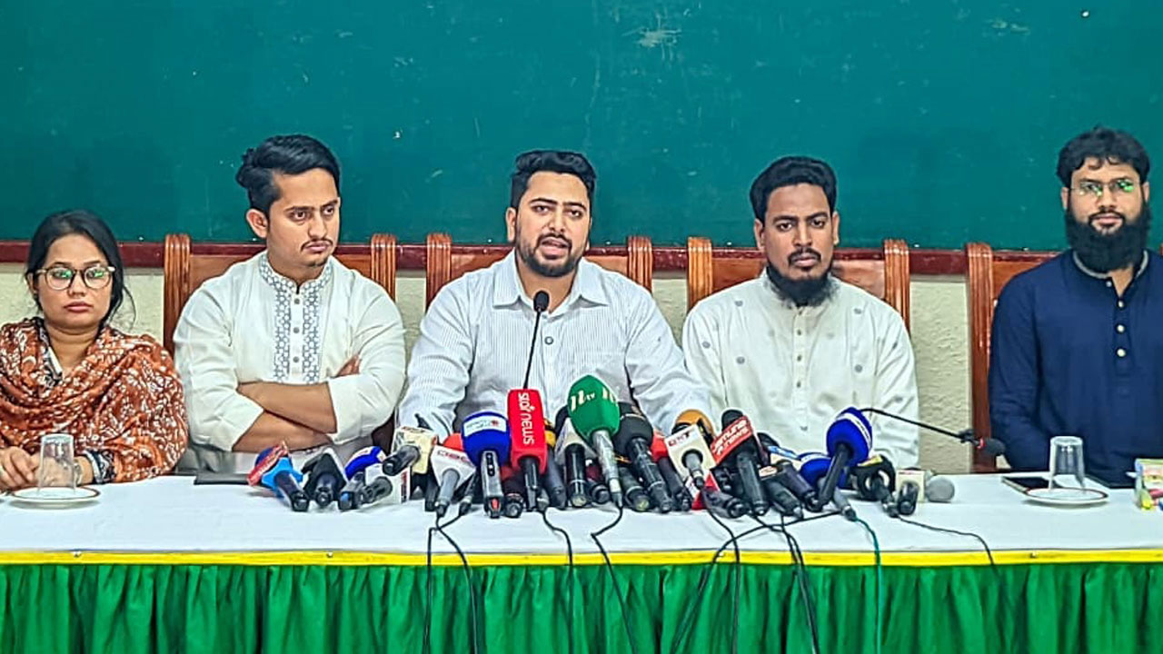 জুলাই সনদ বাস্তবায়ন না হলে নির্বাচনের সুযোগ নেই: নাহিদ