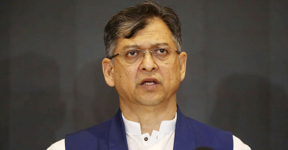 ঐকমত্য কমিশন অনৈক্য প্রতিষ্ঠার চেষ্টা গ্রহণ করেছে: সালাহউদ্দিন