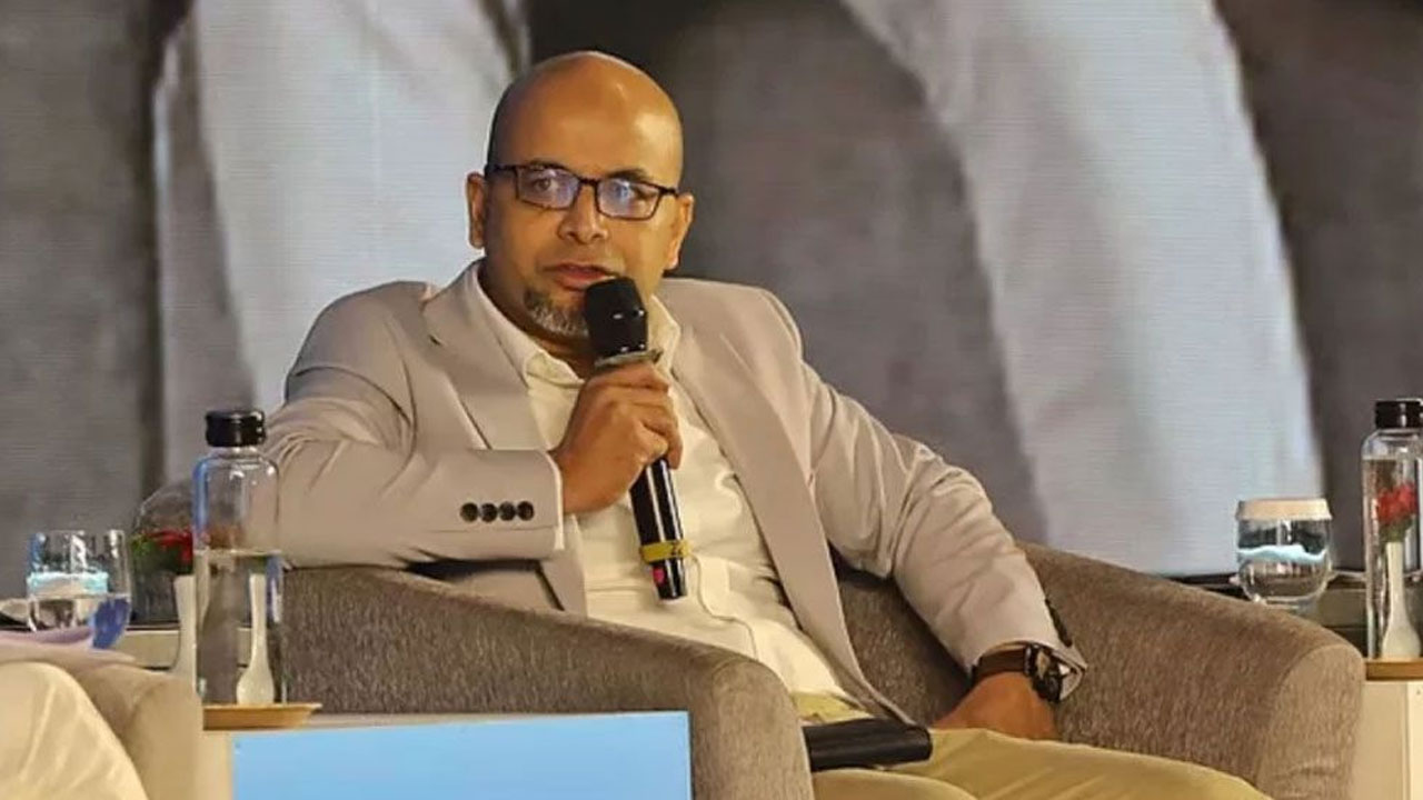জুয়ার অর্থ লেনদেনকারী অ্যাকাউন্টের তালিকা হচ্ছে: ফয়েজ আহমদ তৈয়্যব
