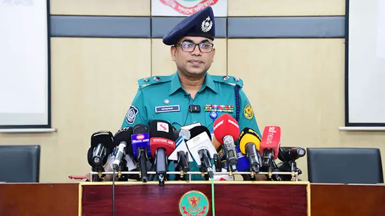 ঢাকায় মিছিলের প্রস্তুতিকালে আ. লীগের ৪৬ নেতাকর্মী গ্রেপ্তার