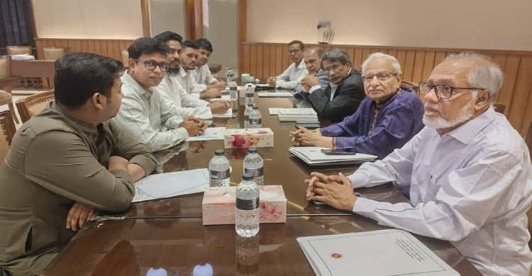 জাতীয় ঐকমত্য কমিশনের সঙ্গে বৈঠকে এনসিপির প্রতিনিধি দল
