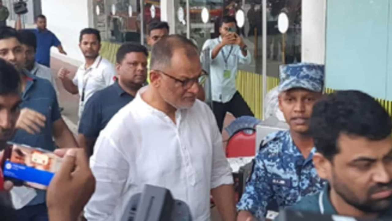 যত দ্রুত পারি বিমানবন্দর চালু করব: বিমান উপদেষ্টা