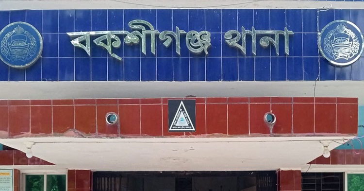 মাদক কারবারিদের হামলায় ২ পুলিশ সদস্য আহত, আটক ৩