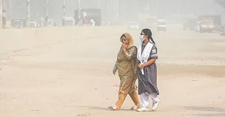 এত বৃষ্টি রাজধানীতে, তবু দূষণ না কমায় উদ্বেগ