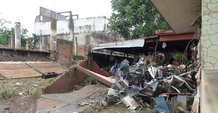 মেক্সিকোতে ভারি বৃষ্টিতে বন্যা, প্রাণহানি বেড়ে ৪৪