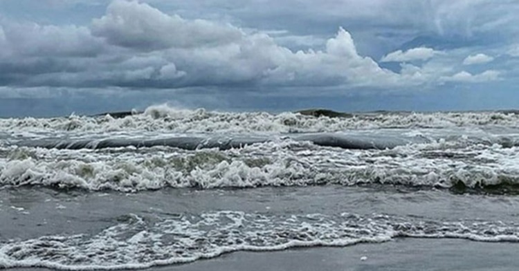 সাগরে লঘুচাপের আশঙ্কা, বৃষ্টি থামছে না এখনই