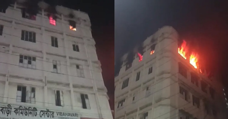 রাজধানীর পল্লবীতে পোশাক কারখানায় আগুন