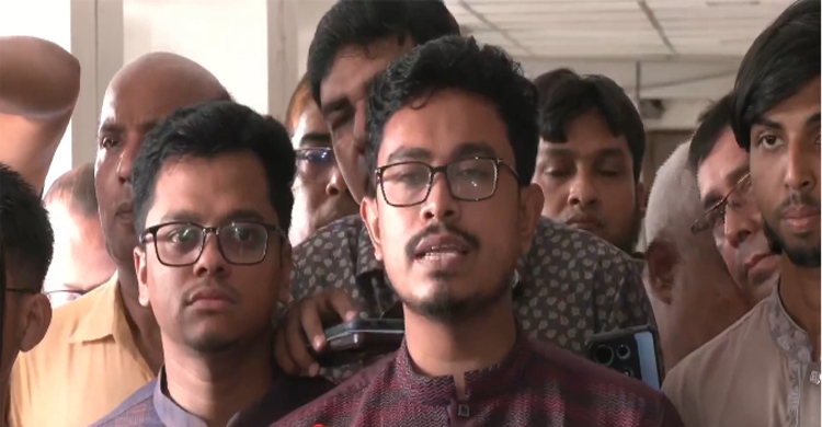 সাম্য থেকে তোফাজ্জল হত্যাকাণ্ড, স্বরাষ্ট্র উপদেষ্টার কাছে যেসব দাবি জানালেন ডাকসু নেতারা