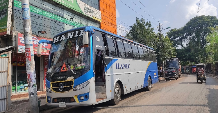 অবশেষে রাজশাহী-ঢাকা রুটে বাস ধর্মঘট প্রত্যাহার, স্বস্তি যাত্রীদের