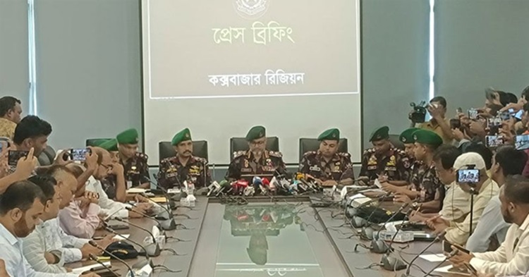 মিয়ানমারে বাংলাদেশি নৌযানের ‘রহস্যজনক’ যাতায়াত