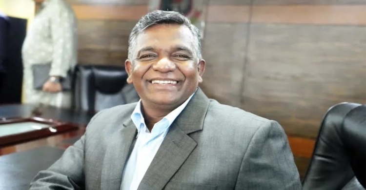 বিসিবির নির্বাচনে অংশ নেওয়ার ঘোষণা বুলবুলের