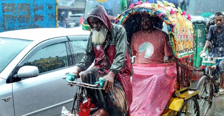 আজ ঢাকায় হালকা বৃষ্টি হতে পারে
