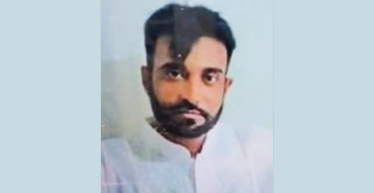 পাওনা টাকা দেওয়ার নামে ডেকে নিয়ে ব্যবসায়ীকে কুপিয়ে হত্যা
