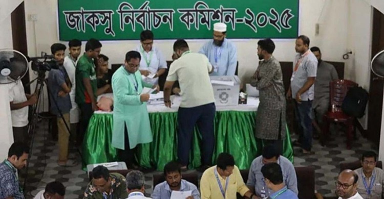 জাকসু নির্বাচন: ভোট গণনা শেষ হয়নি এখনও, শিক্ষার্থীদের অসন্তোষ